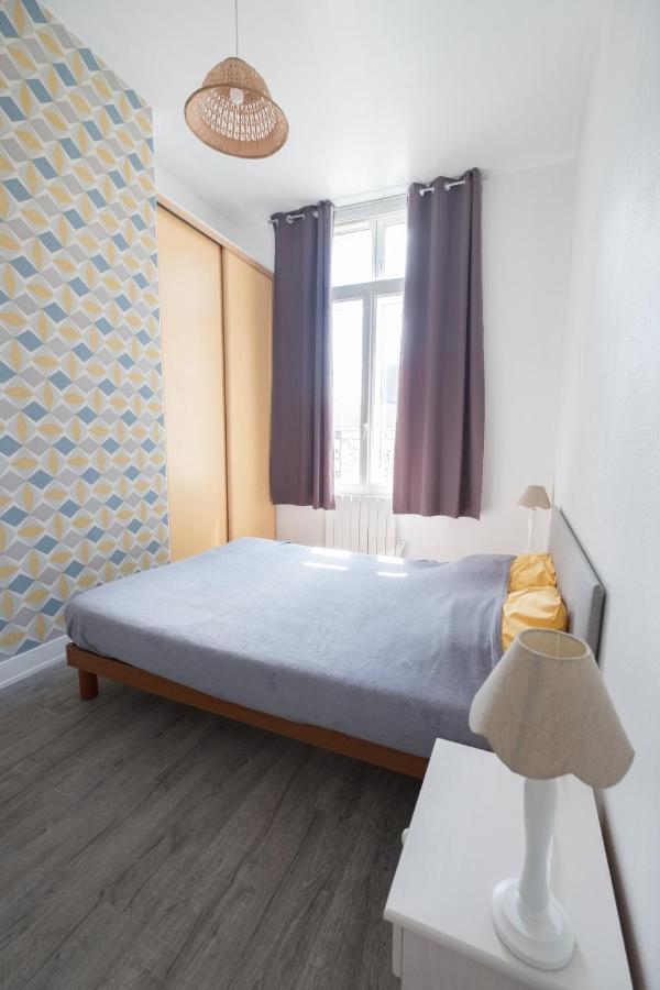 St Cyr Logement Lumineux Dans Coeur De Ville & Wifi ブローニュ・シュル・メール エクステリア 写真